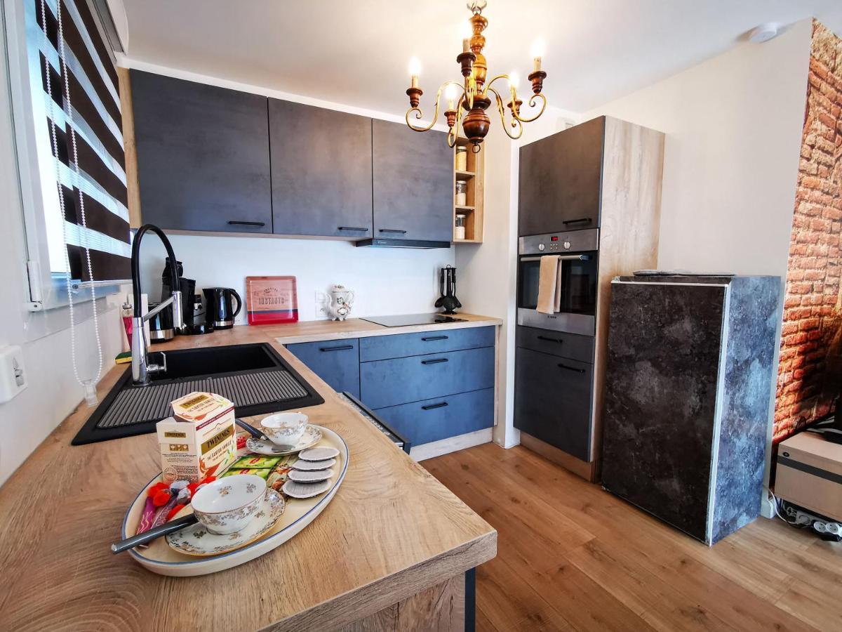 Leman Holidays - Le Chatelain Apartment โทนง-เลส์-แบงส์ ภายนอก รูปภาพ