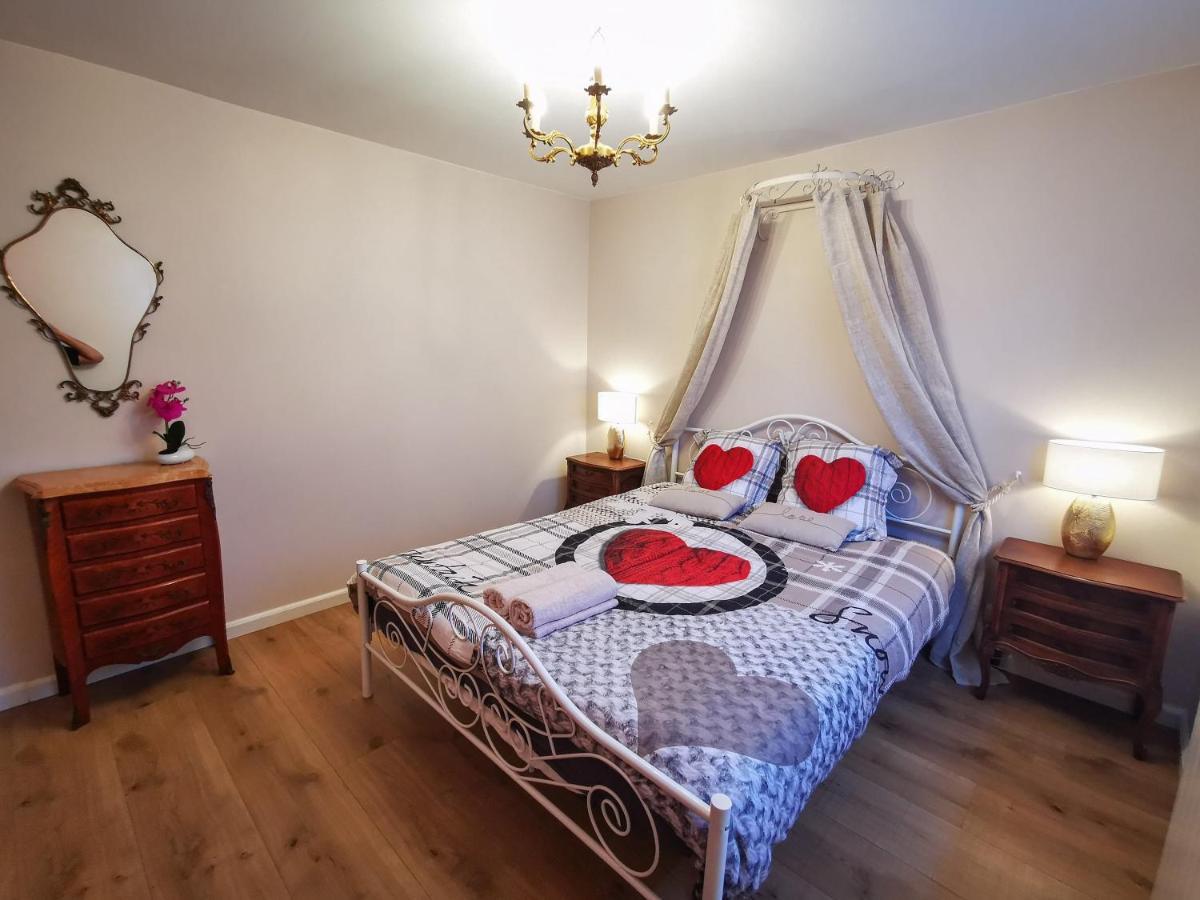 Leman Holidays - Le Chatelain Apartment โทนง-เลส์-แบงส์ ภายนอก รูปภาพ