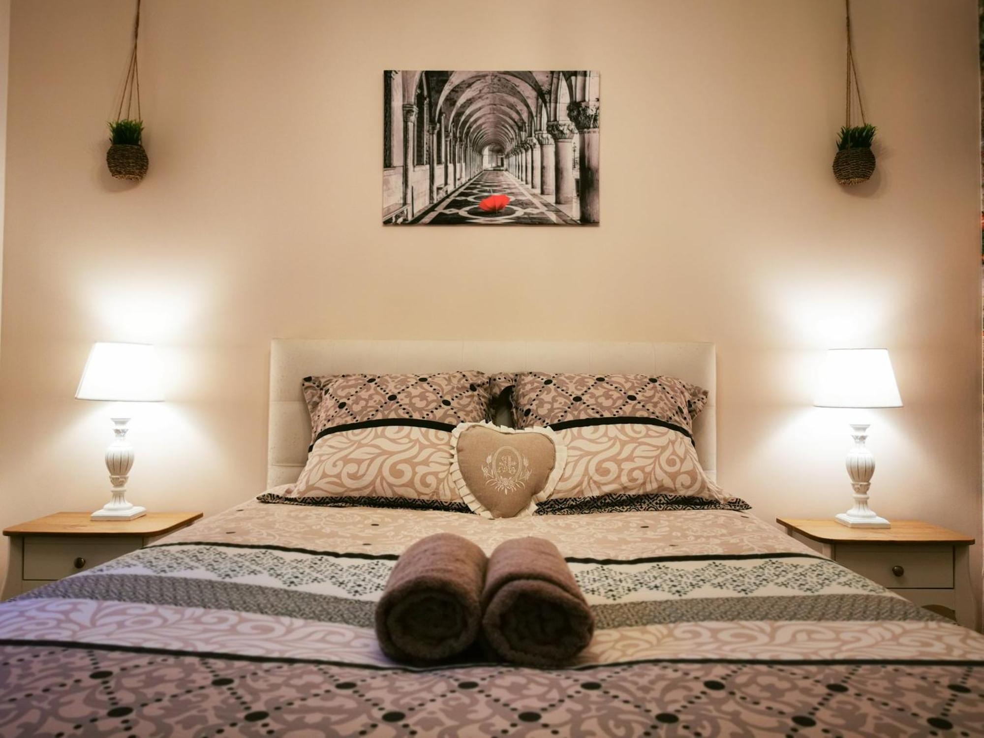 Leman Holidays - Le Chatelain Apartment โทนง-เลส์-แบงส์ ภายนอก รูปภาพ